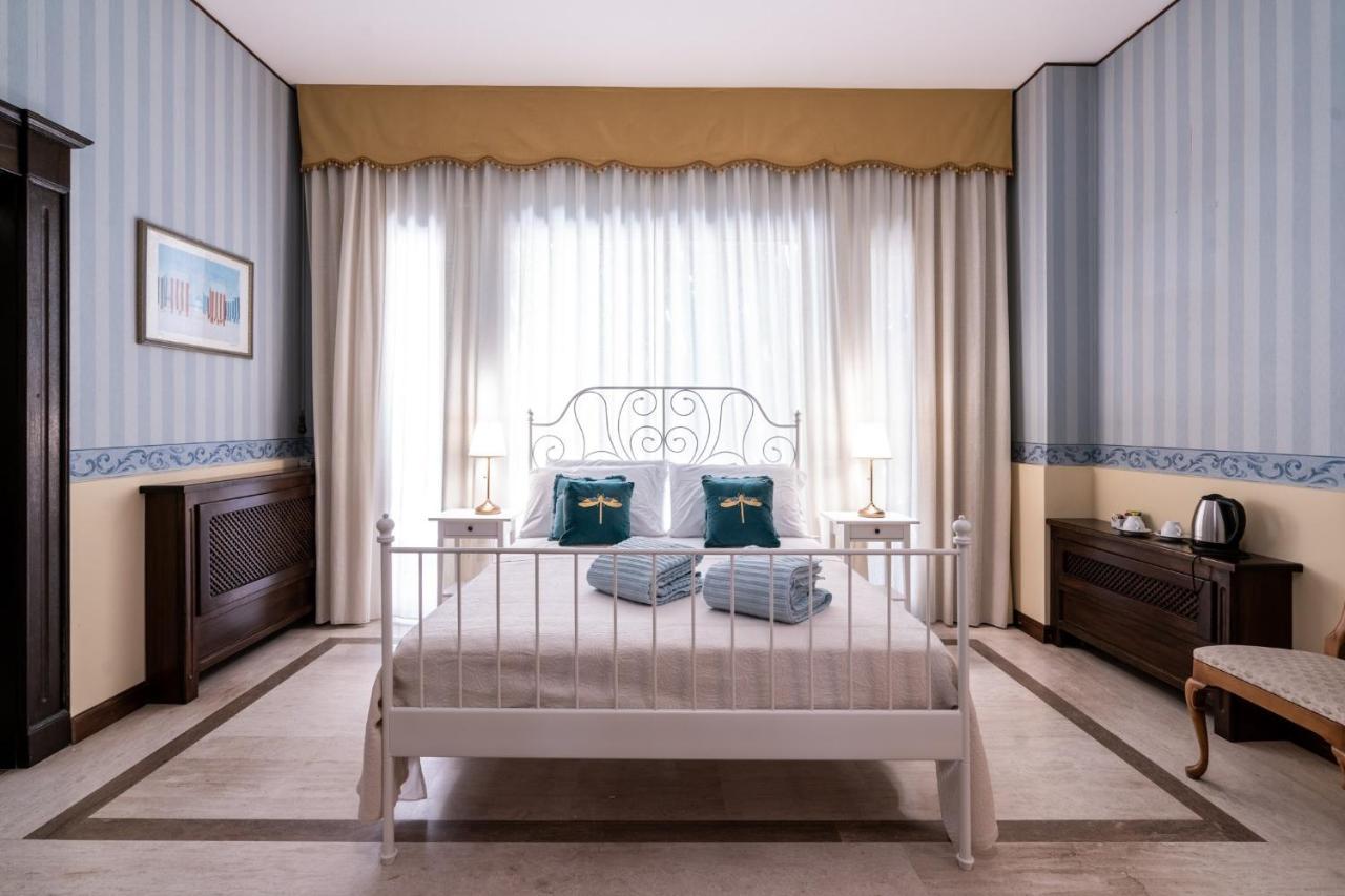 Palazzo Chiara Hotel Cagliari Buitenkant foto