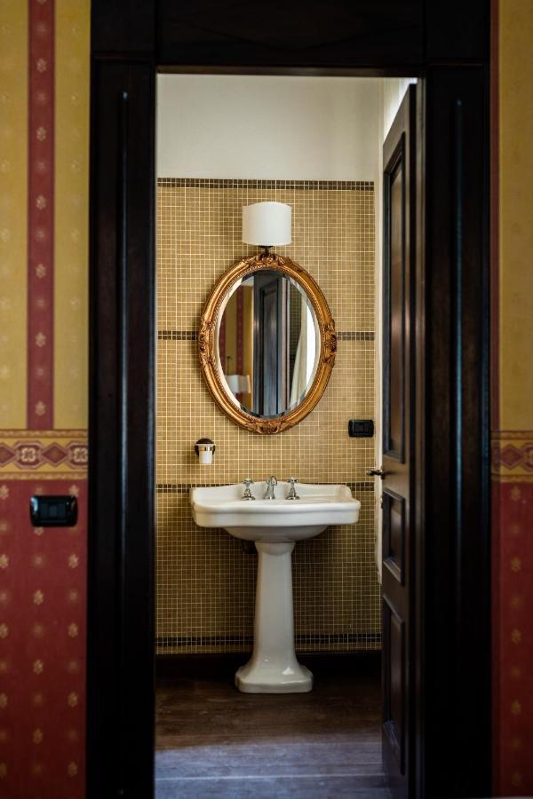 Palazzo Chiara Hotel Cagliari Buitenkant foto