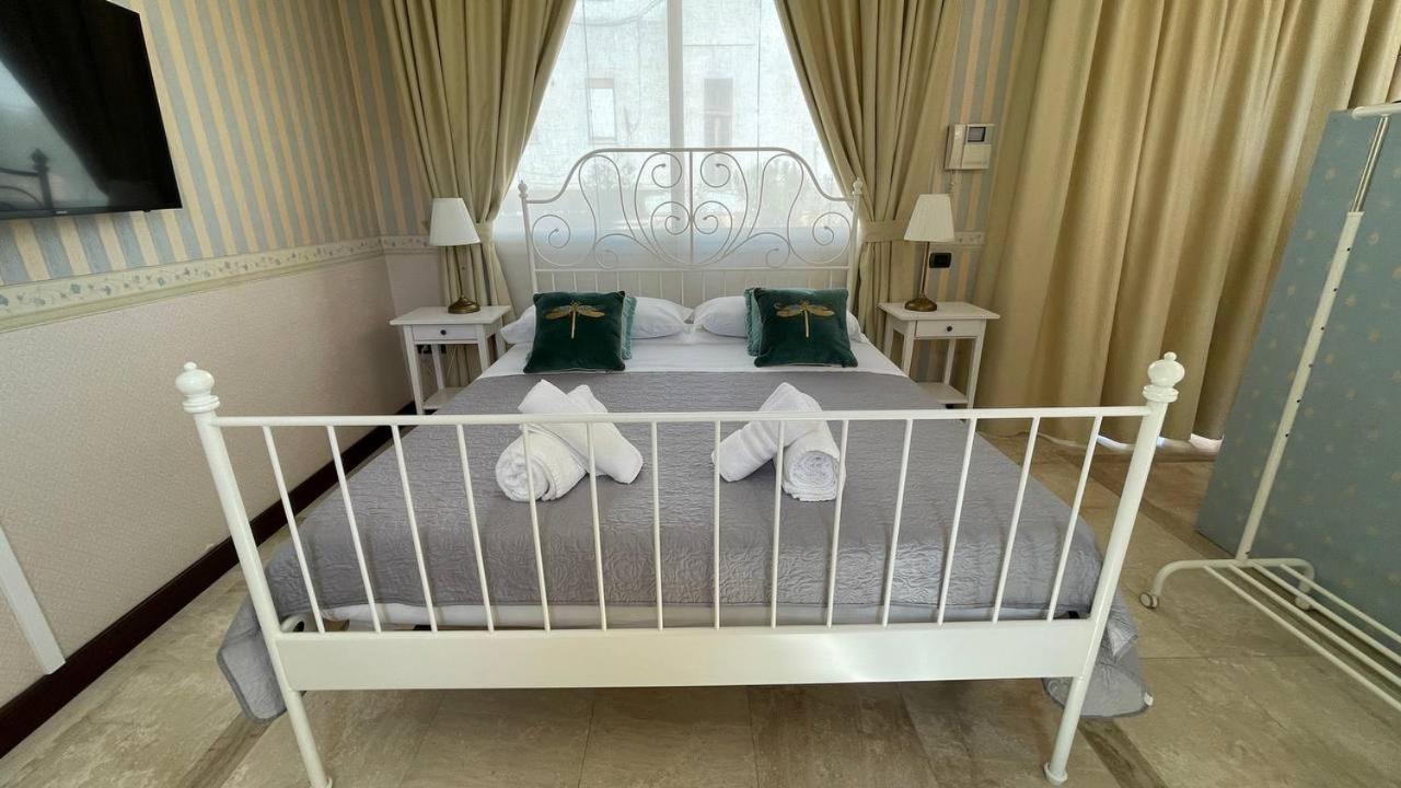 Palazzo Chiara Hotel Cagliari Buitenkant foto